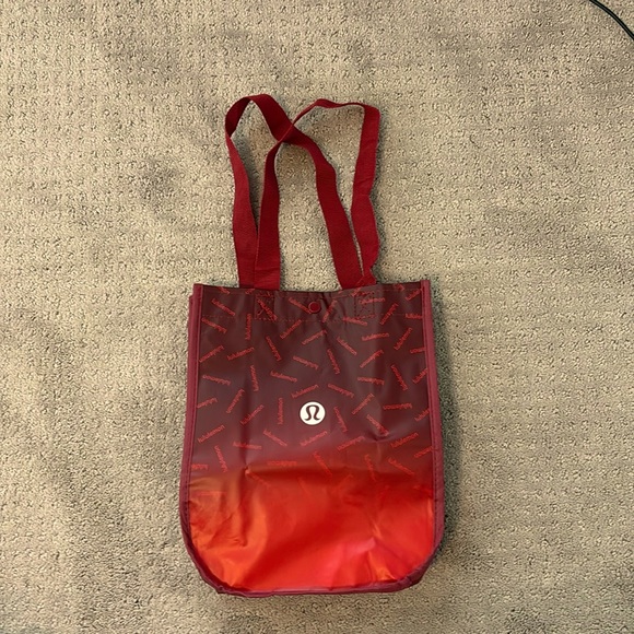 Lululemon bag - Picture 1 of 2